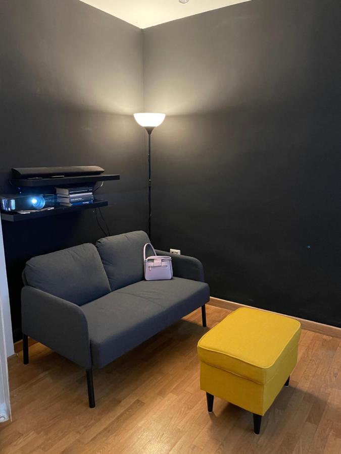Royalroom2.0-Relaxing Spa & Luxury Apartments リド・ディ・オスティア エクステリア 写真